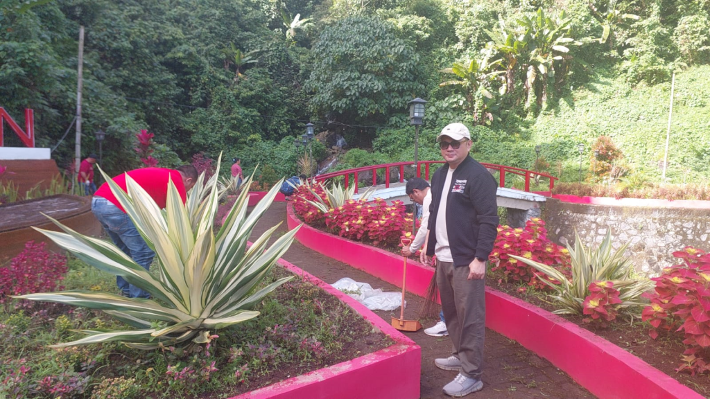 Gerαkαn Indonesiα ASRI (Aman, Sehαt, Resik, Indαh)